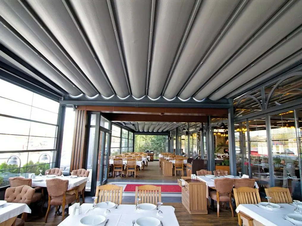 Commercial Outdoor Dining Area With Aluminium Pergola