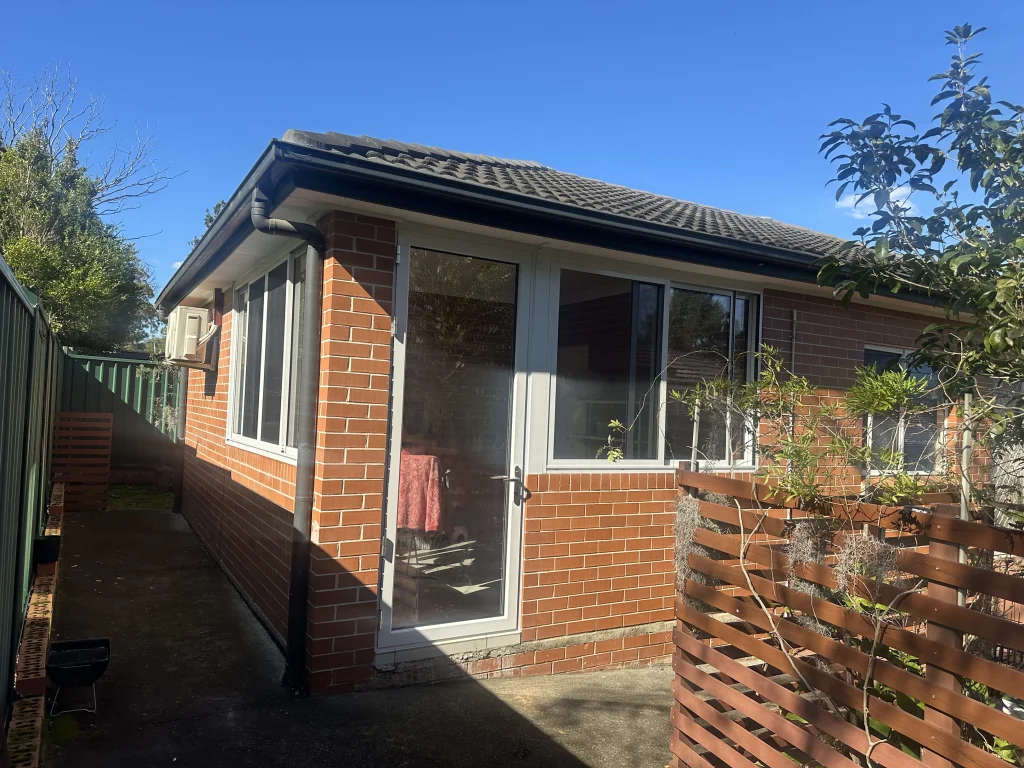 August 4: Doors, windows, and enclosed alfresco project in the Northwest region
