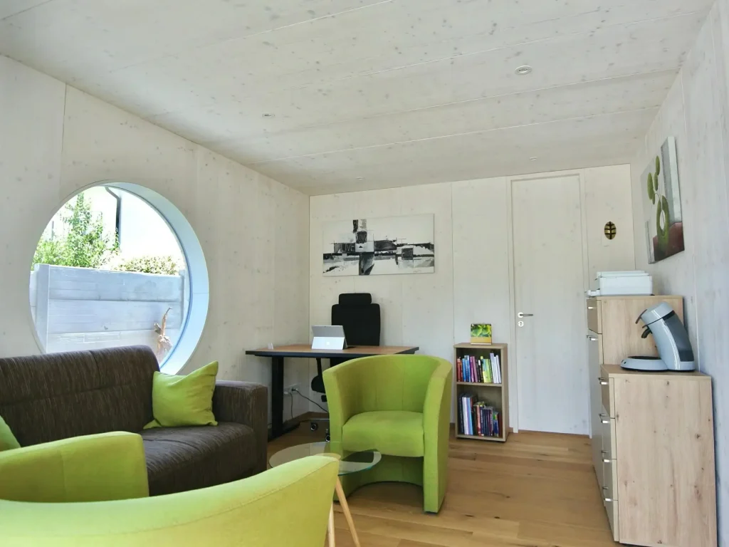 Outdoor office pod layout planning showing workspace dimensions and furniture arrangement